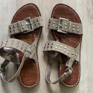 Suede stud sandal